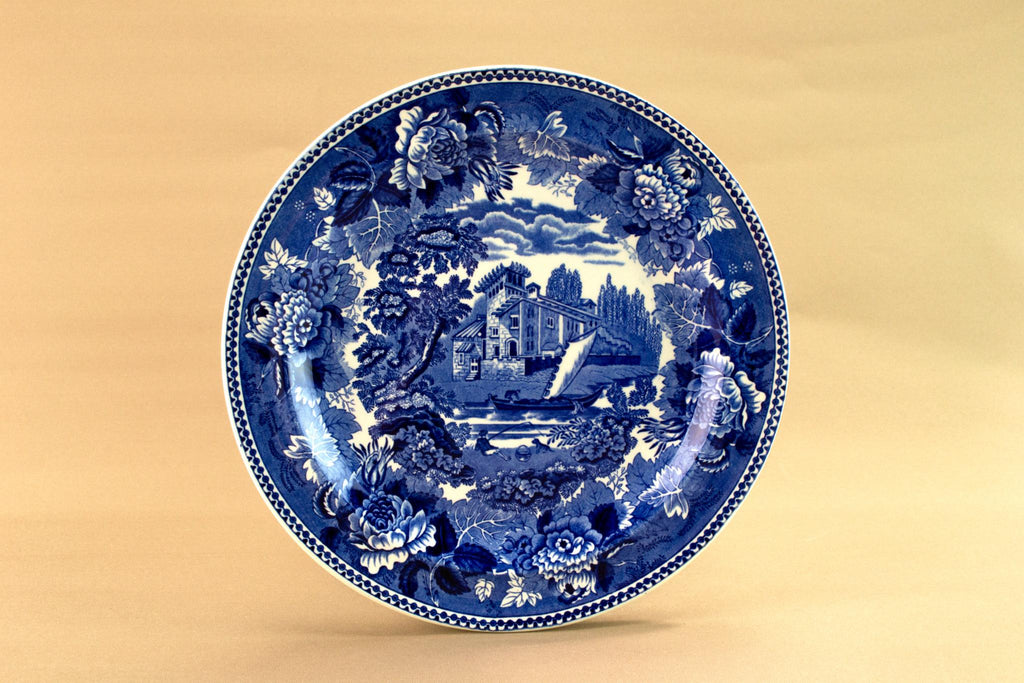 6 medium Wedgwood blue and white plates