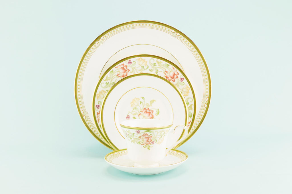 Royal Doulton dinner set