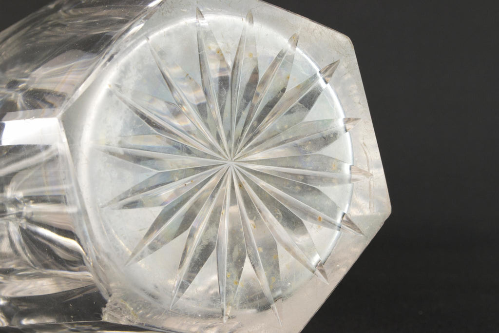 Cut glass panelled decanter, English 19th century