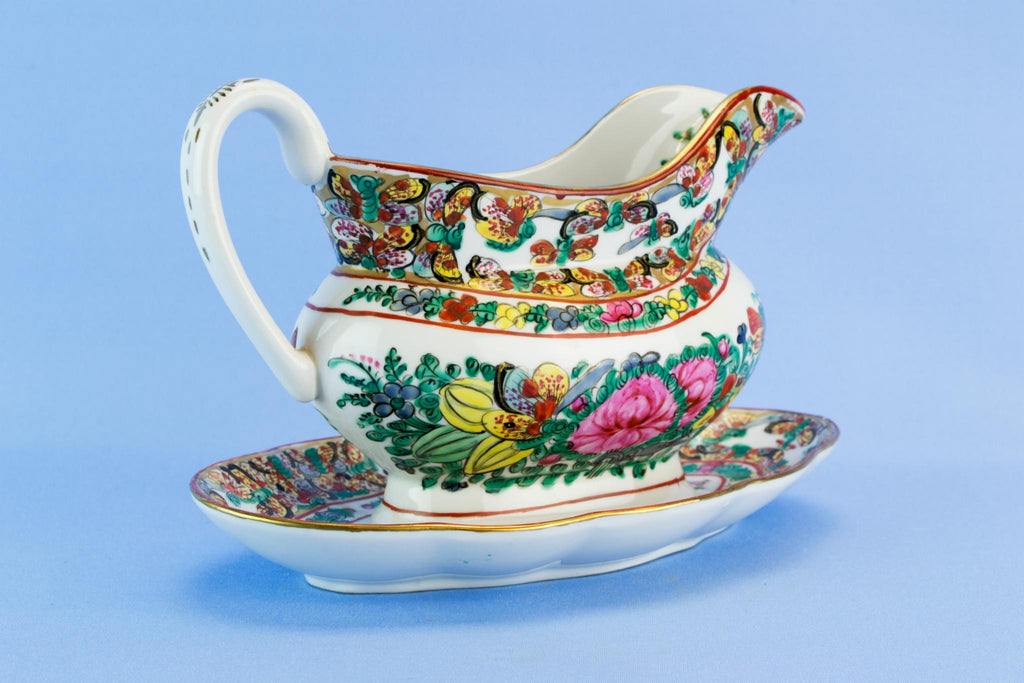Porcelain gravy boat on platter, Chinese 1970s