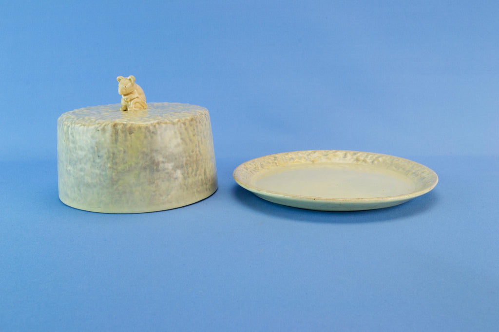 Small Sylvac cheese dish and lid, English 1950s