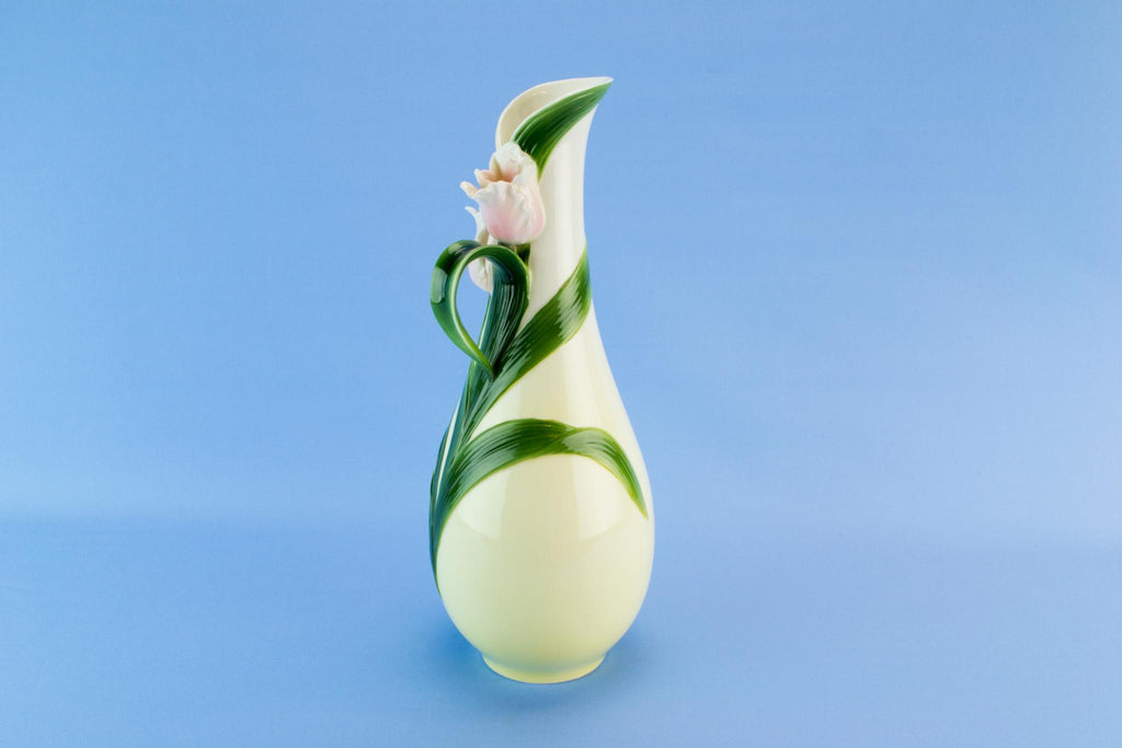 Porcelain tulip vase