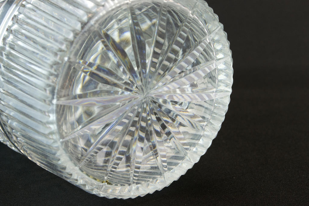 Cut glass barrel decanter, English mid 19th century