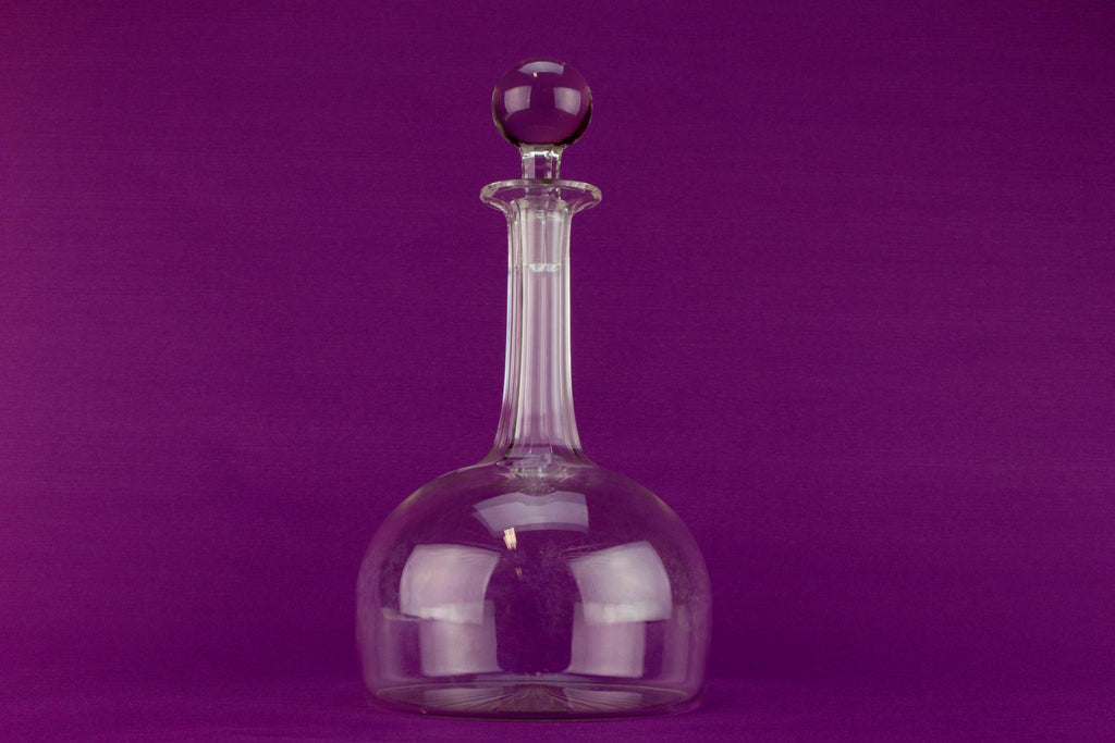 Cut glass wine decanter, English 1930s