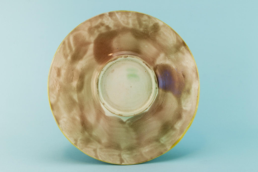 Acorn garland majolica dish, English 19th century