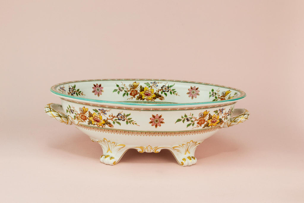 Serving bowl with handles, English 19th century