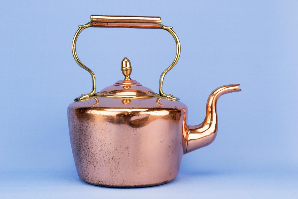 Arts & Crafts copper kettle, English late 19th century