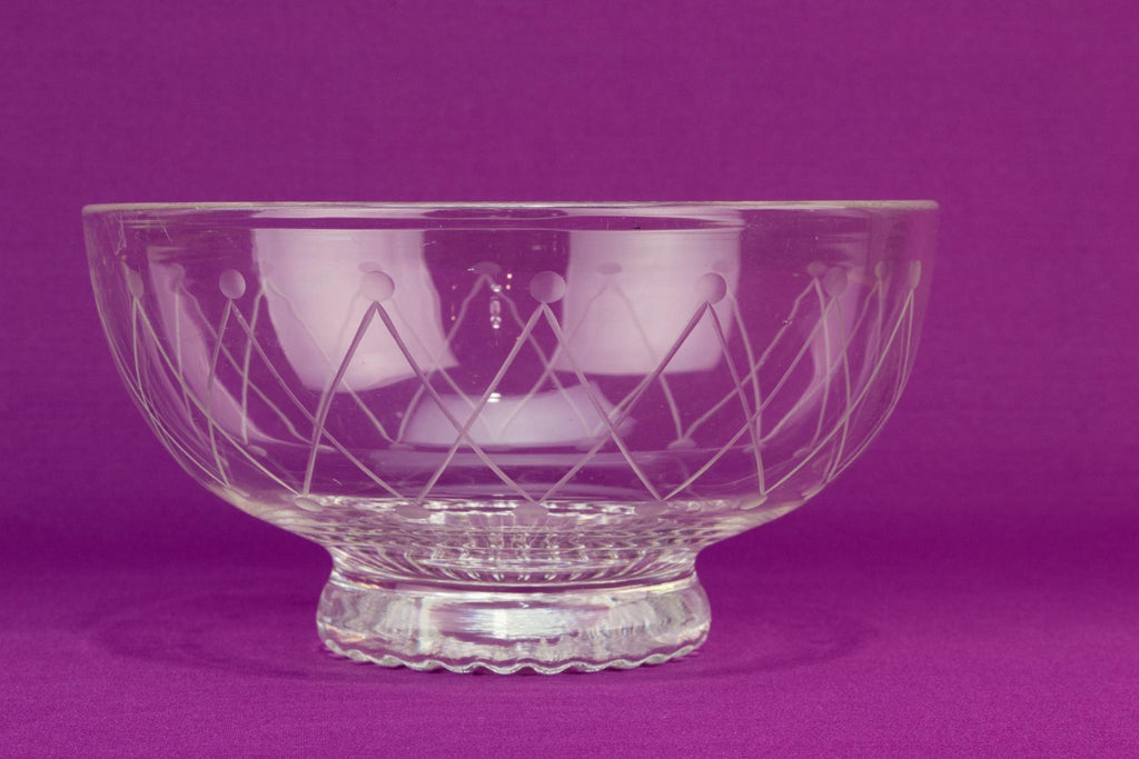 Medium cut glass serving bowl