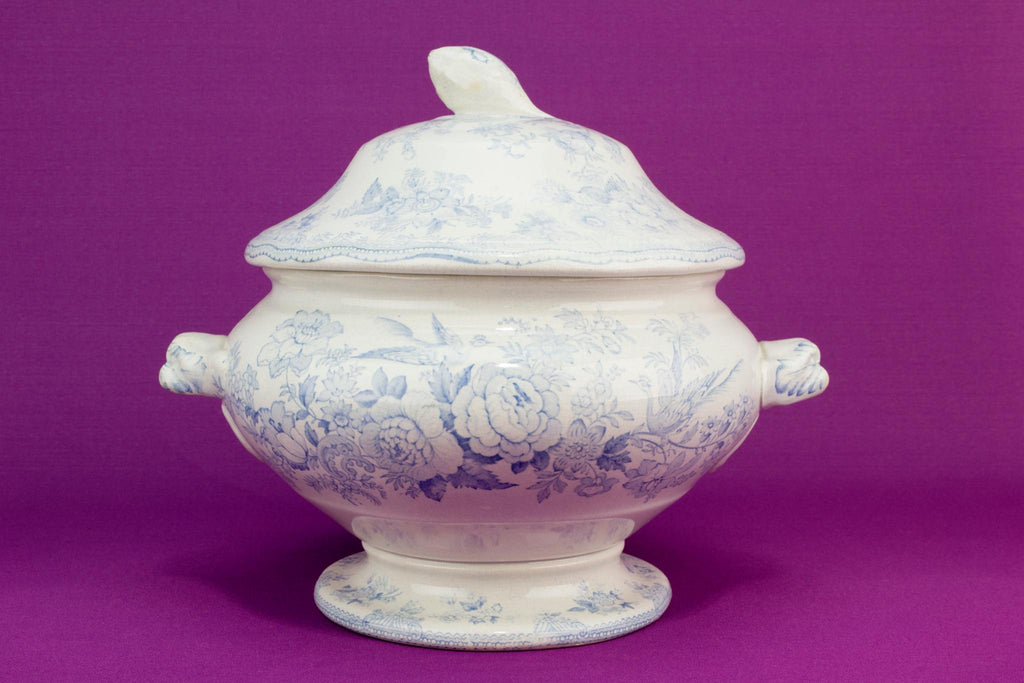 Asiatic Pheasant blue and white tureen, English 1860s