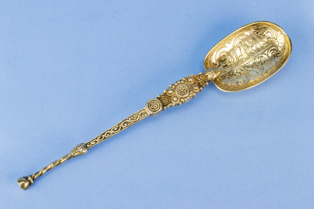 Sterling Silver coronation anointing spoons, English 1910