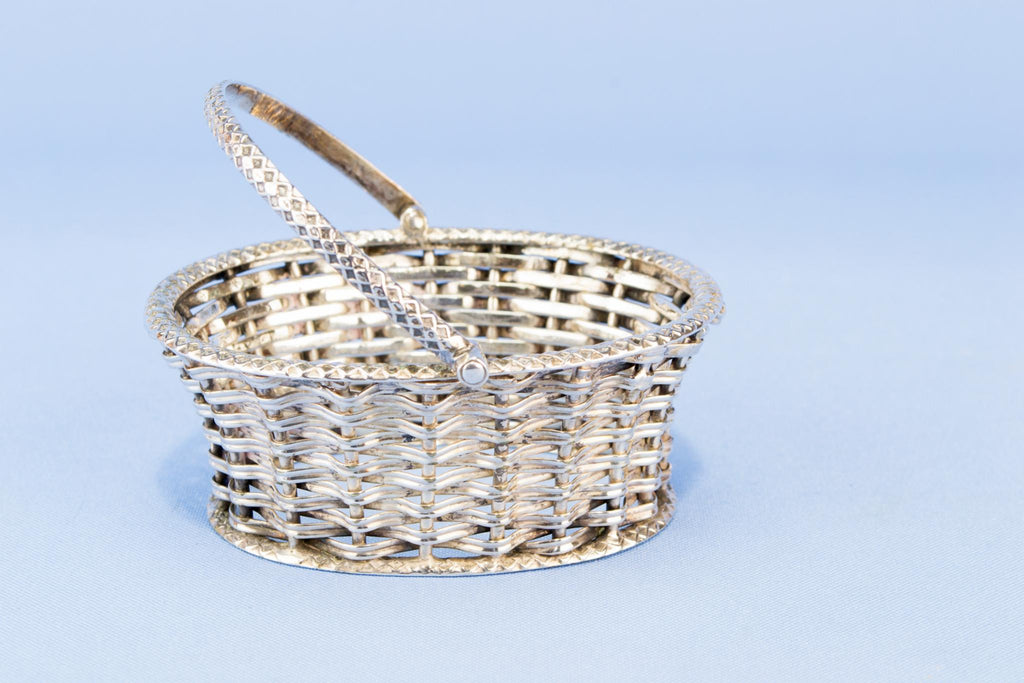 2 silver plated condiment baskets, English 1930s