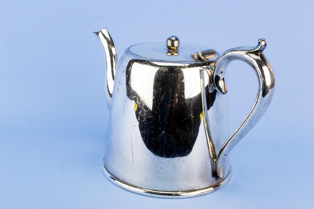 Small silver plated Art Deco teapot, English 1930s
