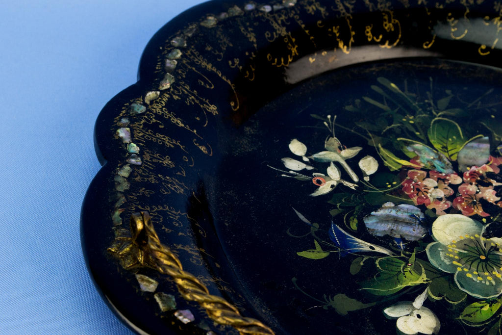 Black papier mache serving dish, English mid 19th century