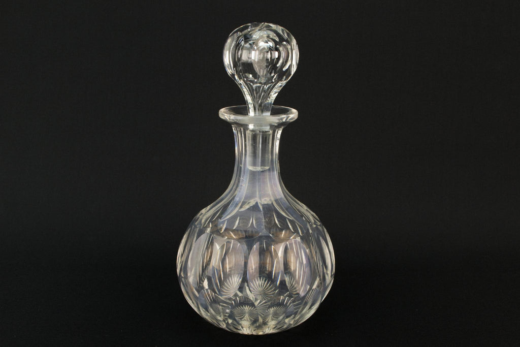 Cut Glass Medium Globular Decanter, English Late 19th Century