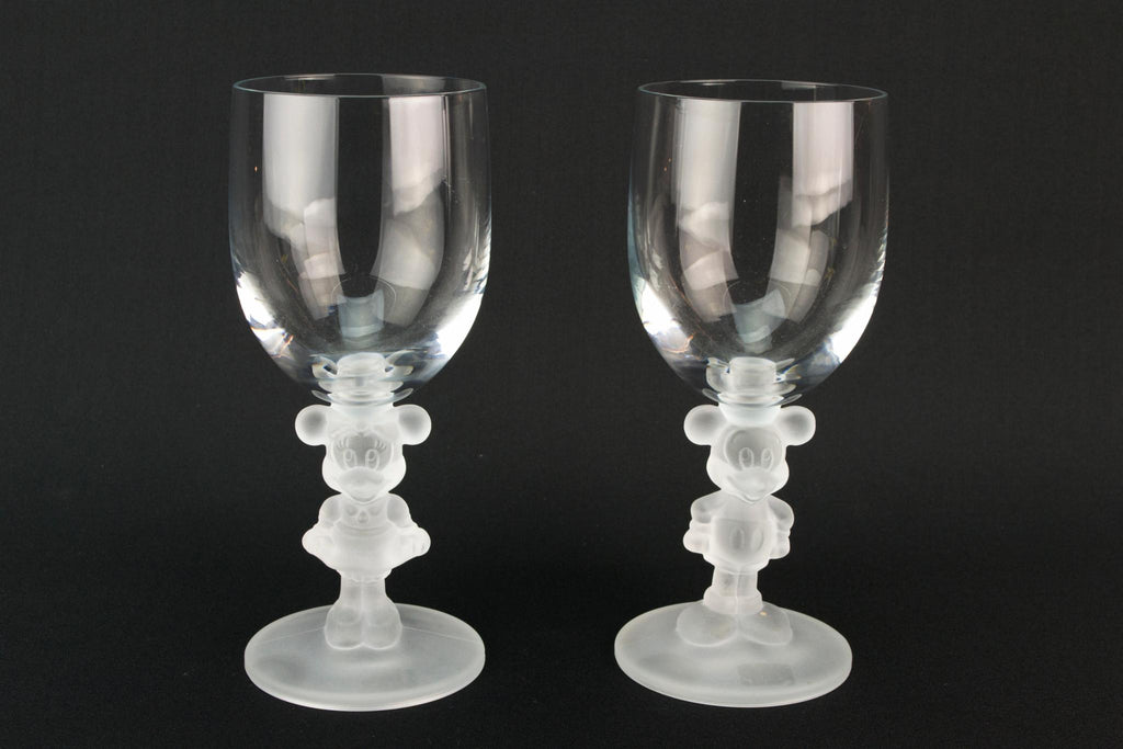 2 Novelty Micky Mouse Wine glasses