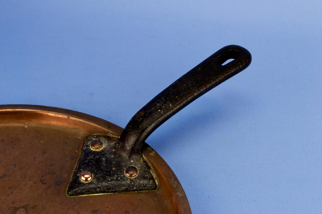 Medium Copper Pan and lid, English 19th Century