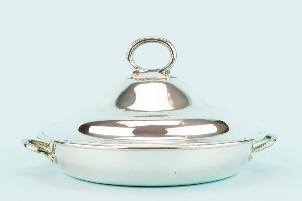 Serving Dish with a Divider, English Early 1900s