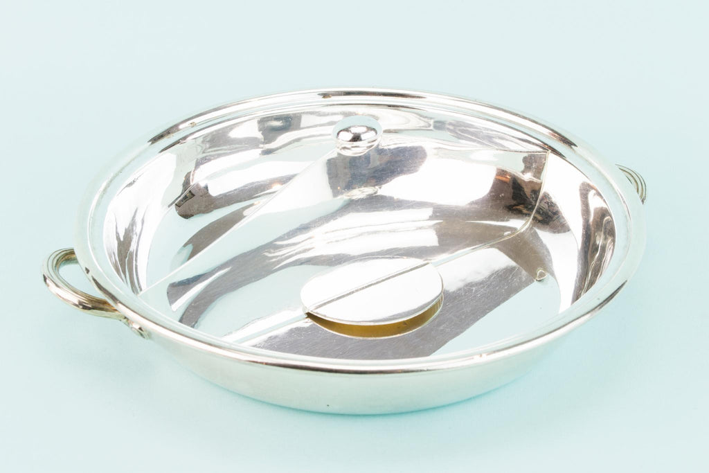Serving Dish with a Divider, English Early 1900s