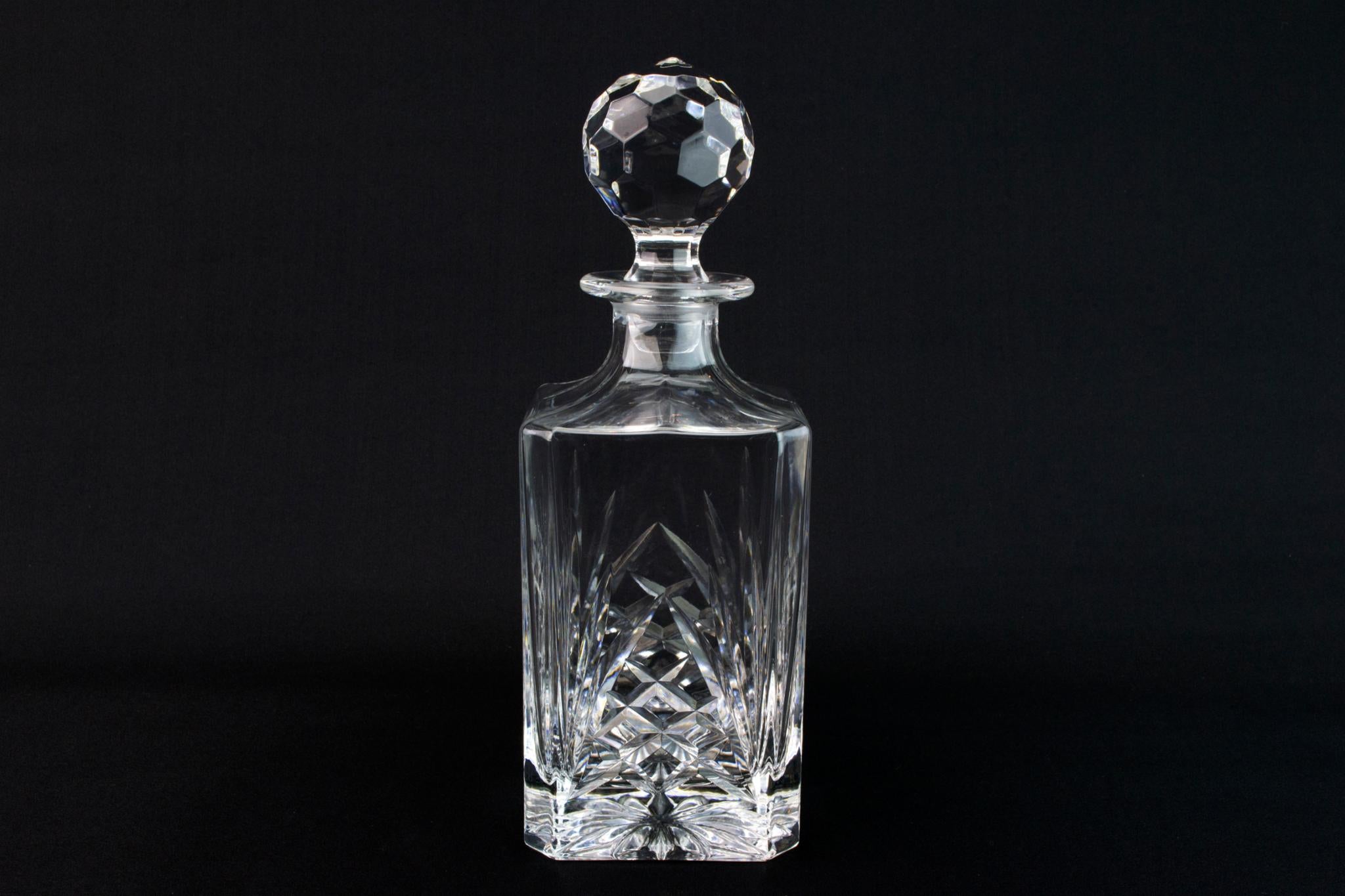 価格改定値下げ！CRYSTAL DECANTER Viski Faceted Whiskey Crystal Decanter – DECANTERS HUB