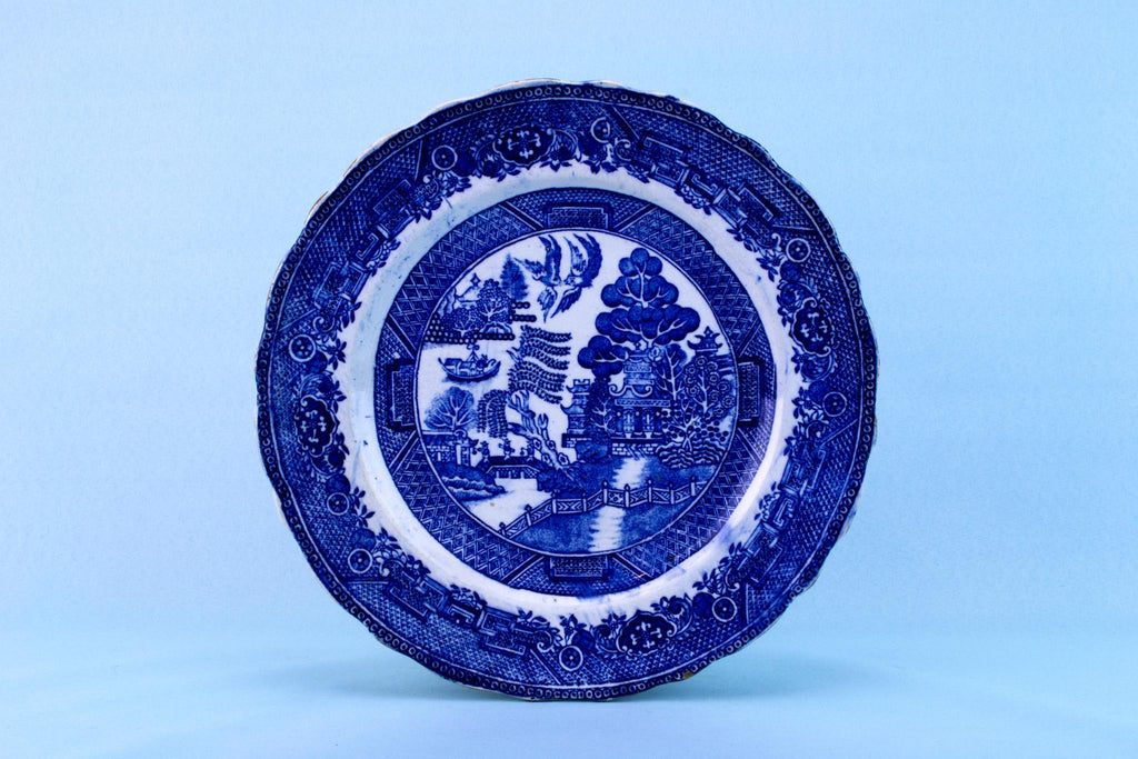 5 Blue and White Willow Dinner Plates, English Circa 1900