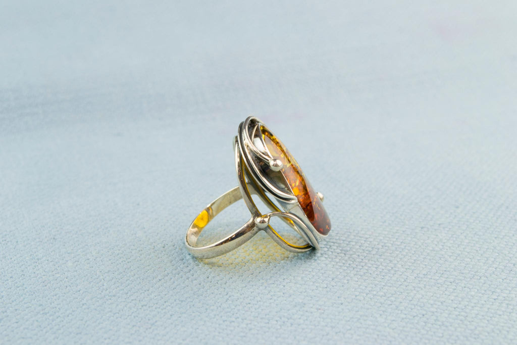 Ring Bright Baltic Amber in Silver Setting