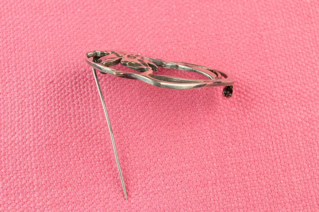 Art Nouveau Silver Brooch, English Early 1900s
