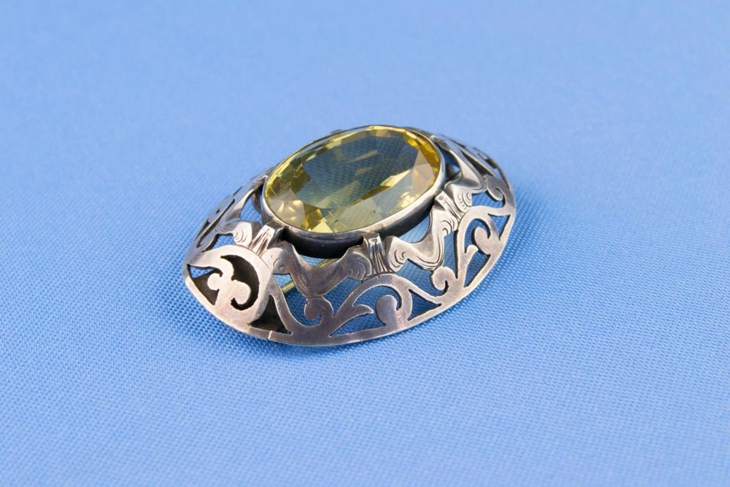Scottish Citrine Brooch Victorian 19th Century