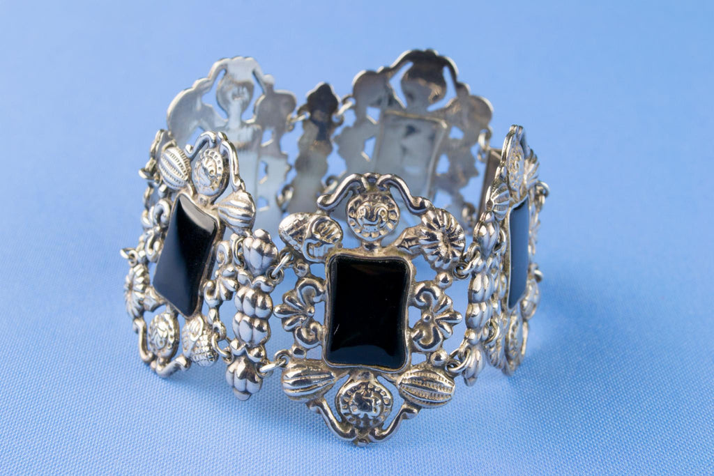 Georgian Silver and Onyx Bracelet, English circa 1800