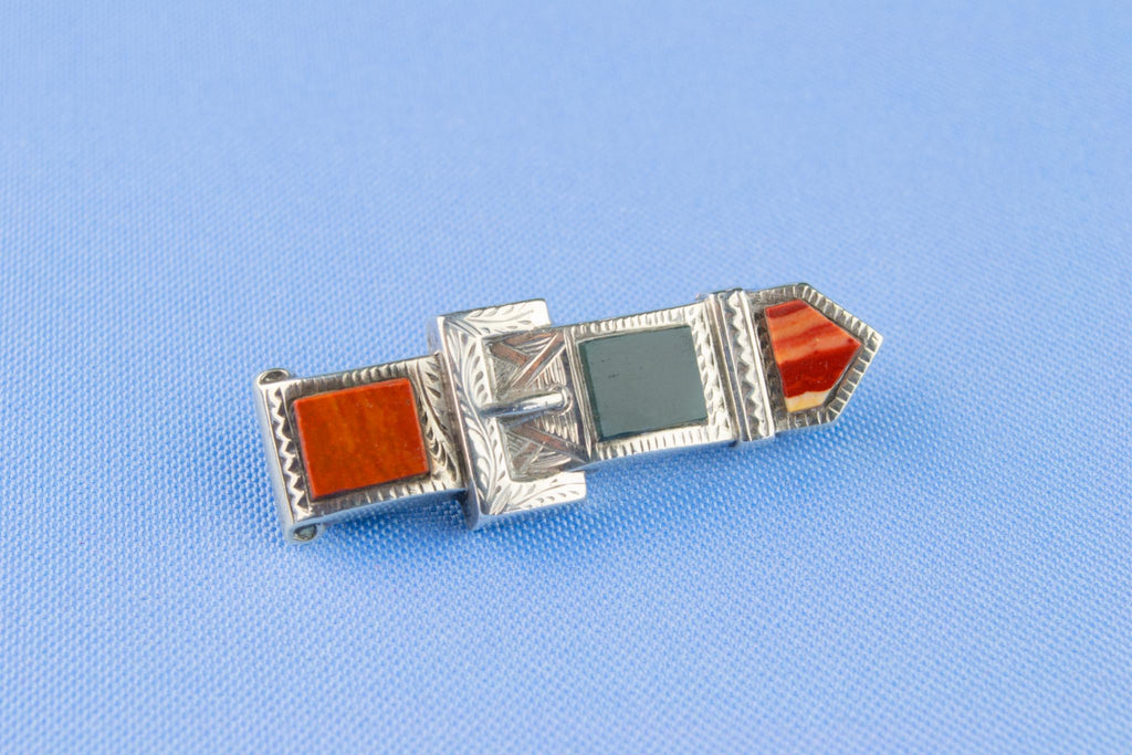 Sterling Silver and Agate Brooch, English 1912