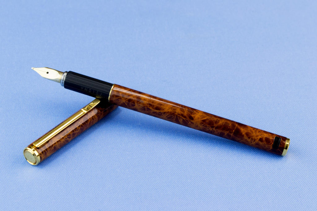 Fountain Pen Hastil by Aurora 14ct Gold, Italian 1970s