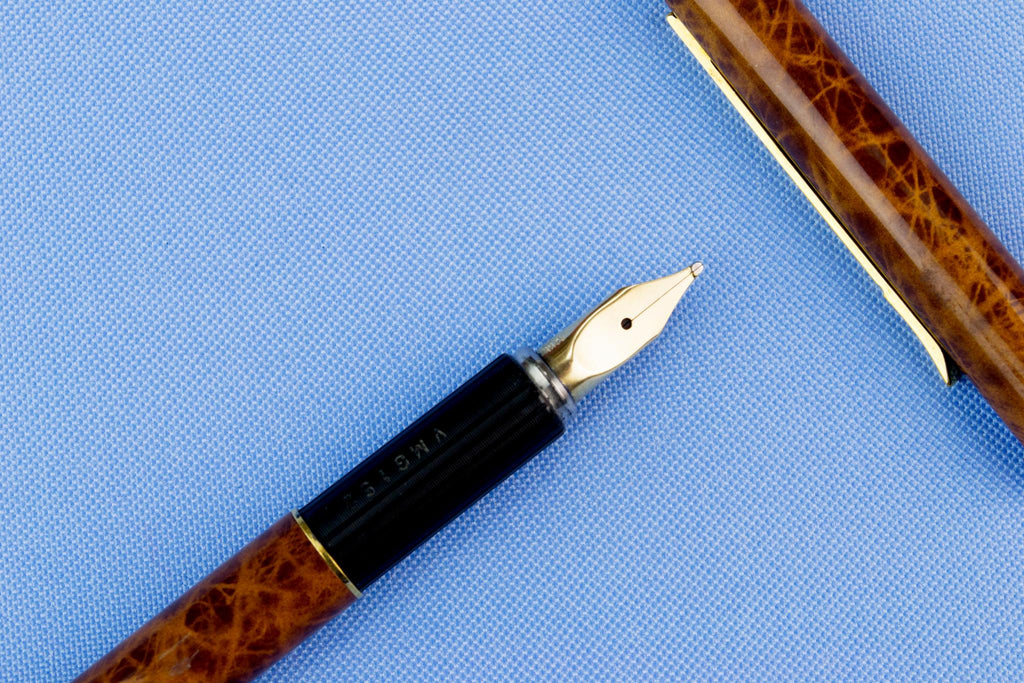 Fountain Pen Hastil by Aurora 14ct Gold, Italian 1970s