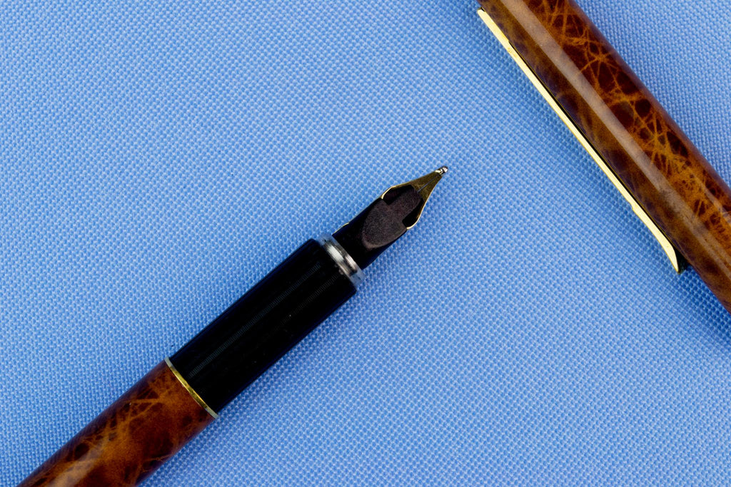 Fountain Pen Hastil by Aurora 14ct Gold, Italian 1970s
