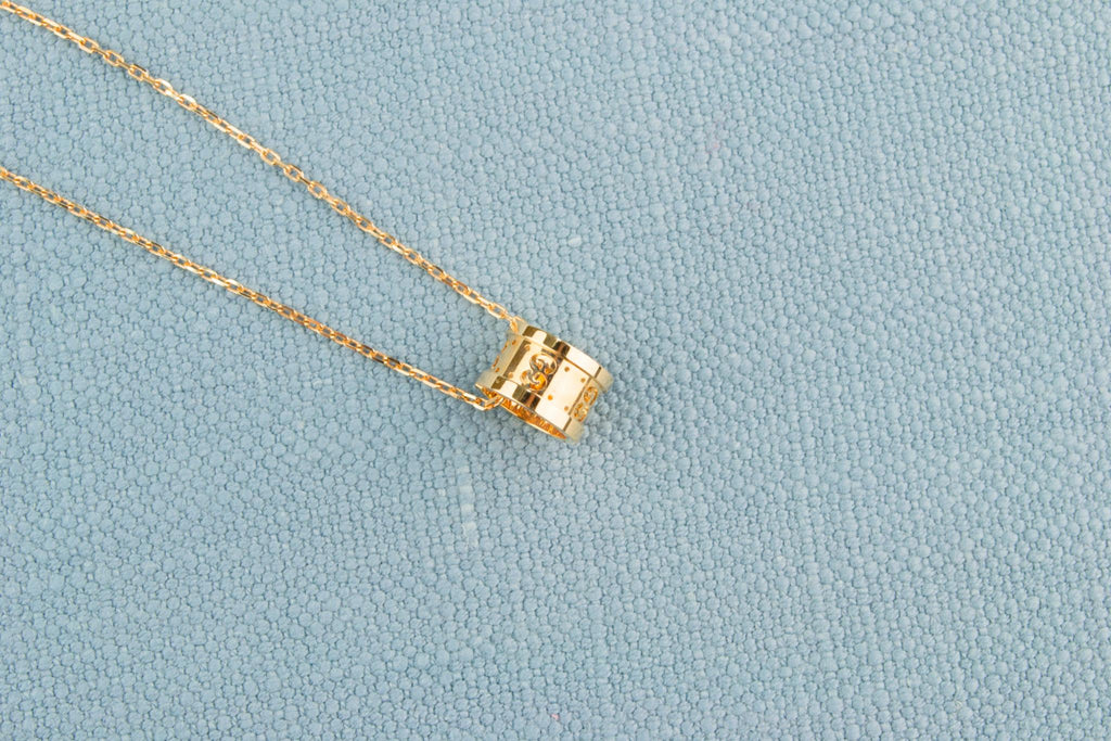 Gucci Icon Necklace in 18ct Gold