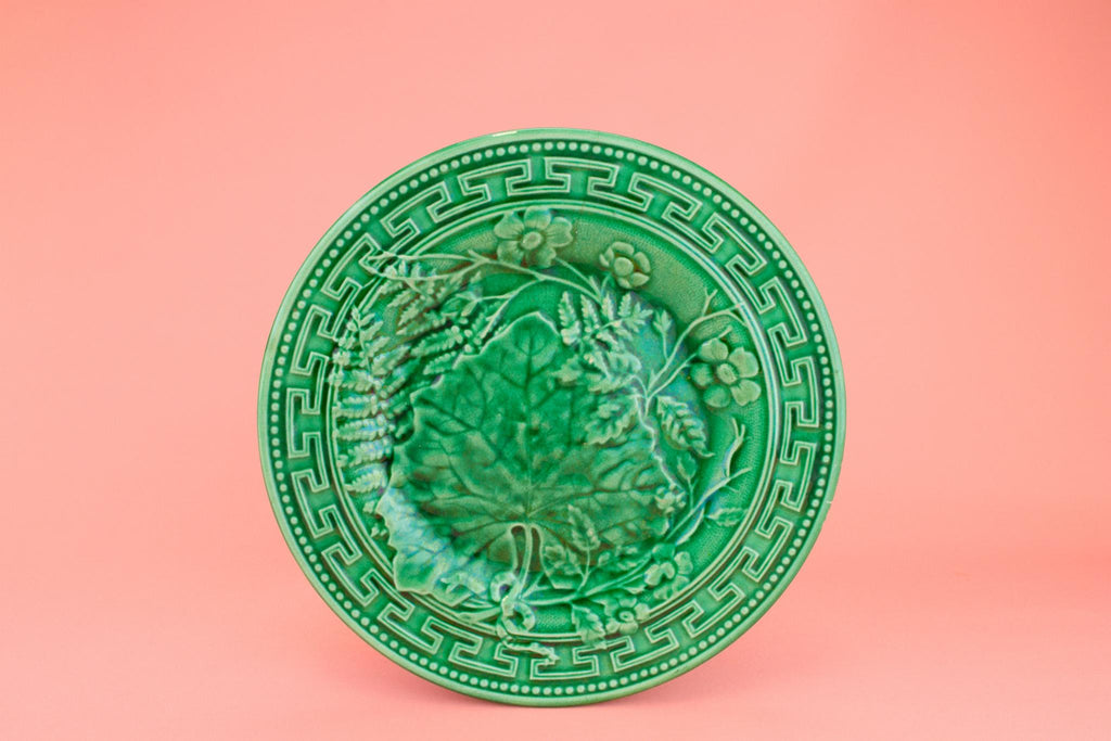 Green Majolica Small Plate, English Late 19th Century