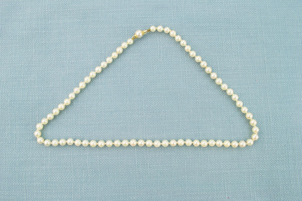 Cultured Pearl Necklace