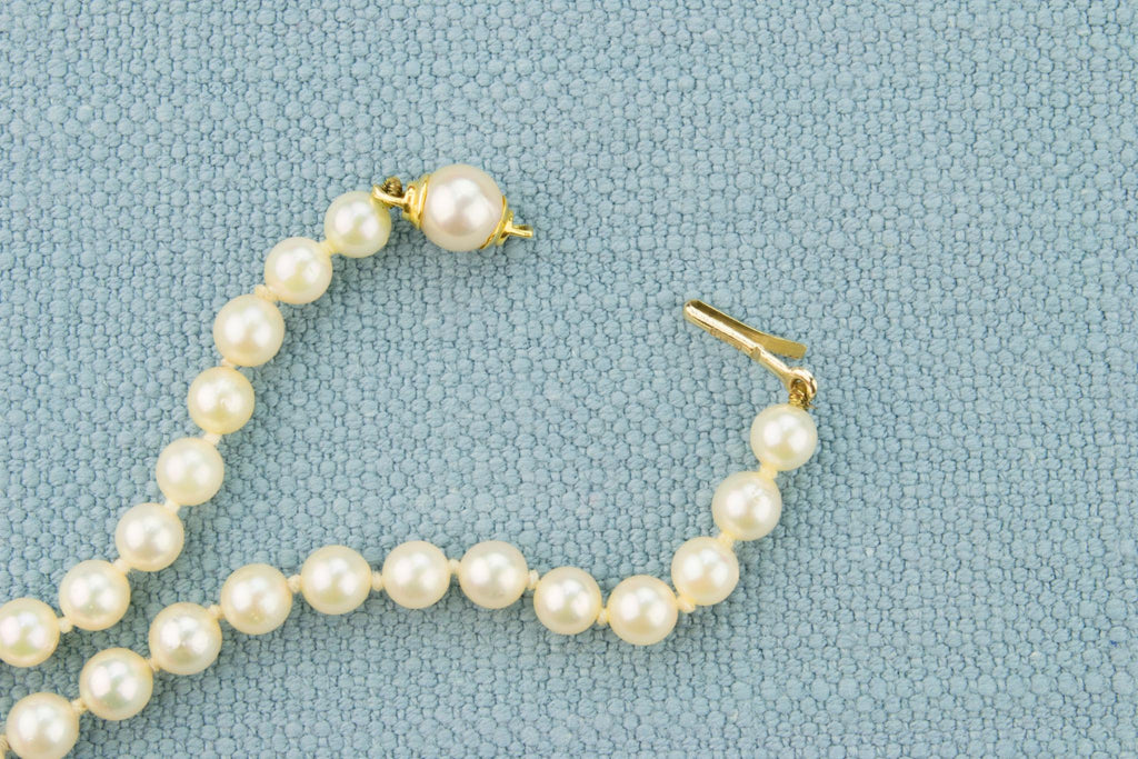 Cultured Pearl Necklace