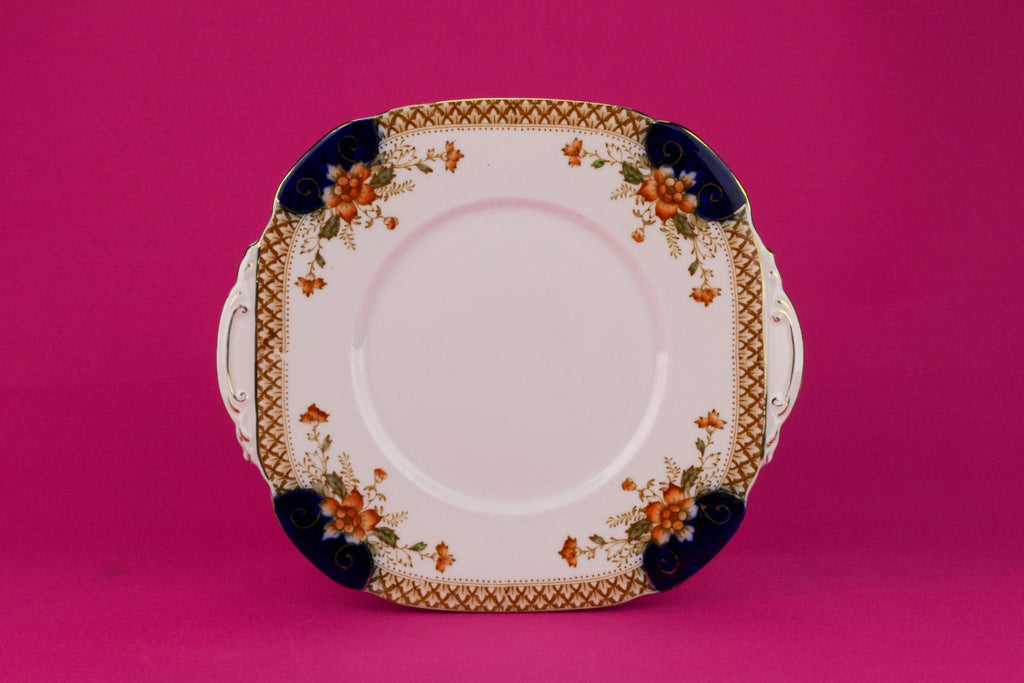 Cake Plate in Bone China, English 1940s