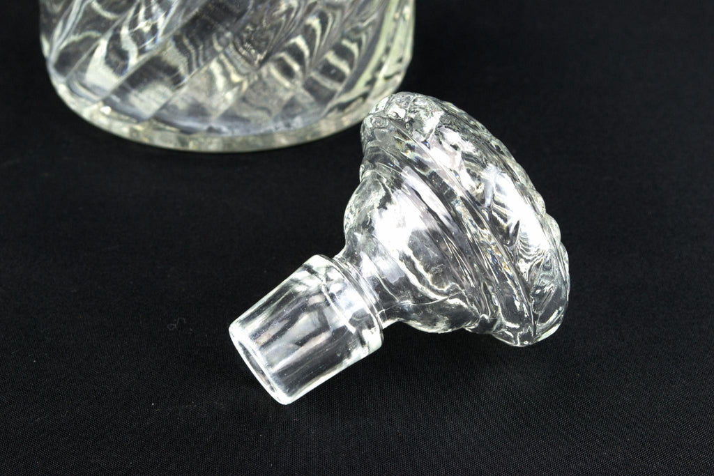 Medium Port Or Sherry Moulded Glass Decanter, English Early 1900s