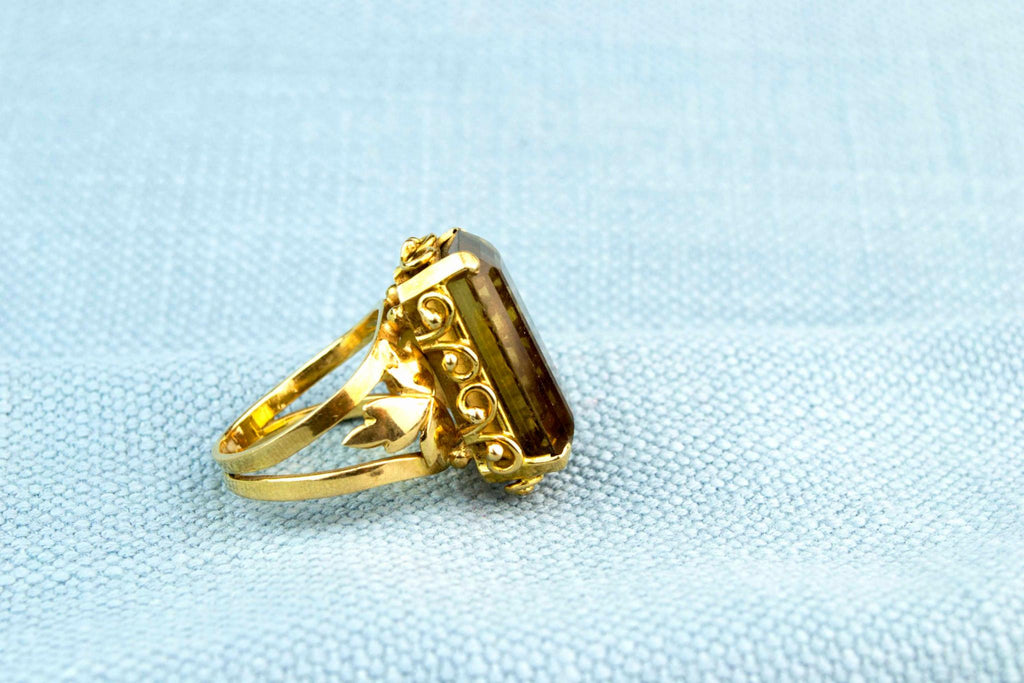 18ct Gold Ring with Cushion Cut Citrine