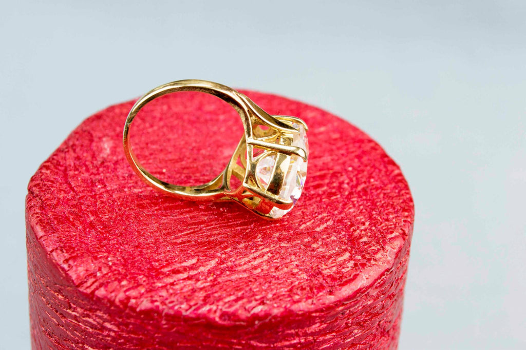 Large CZ Ring in 9ct Gold, English 1970s