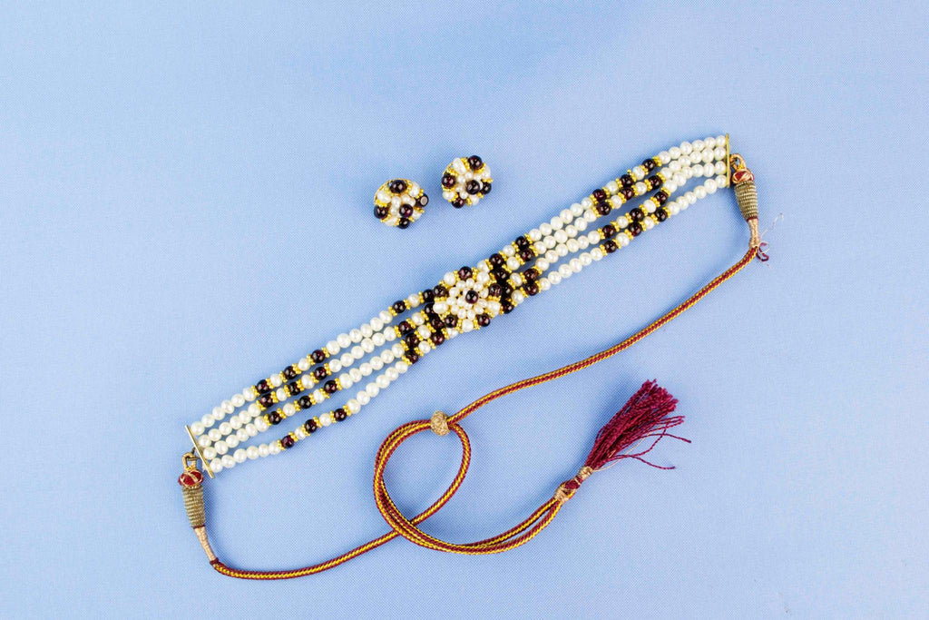 Chocker and Earrings Set with Garnets and Pearls