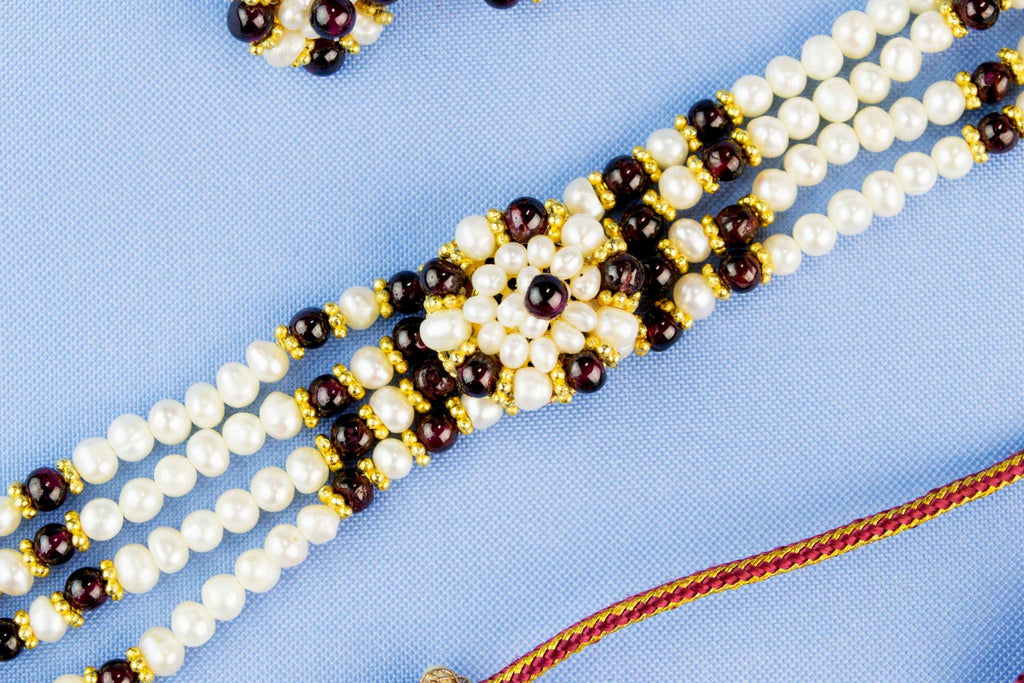 Chocker and Earrings Set with Garnets and Pearls