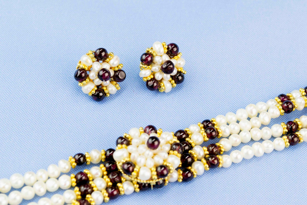Chocker and Earrings Set with Garnets and Pearls