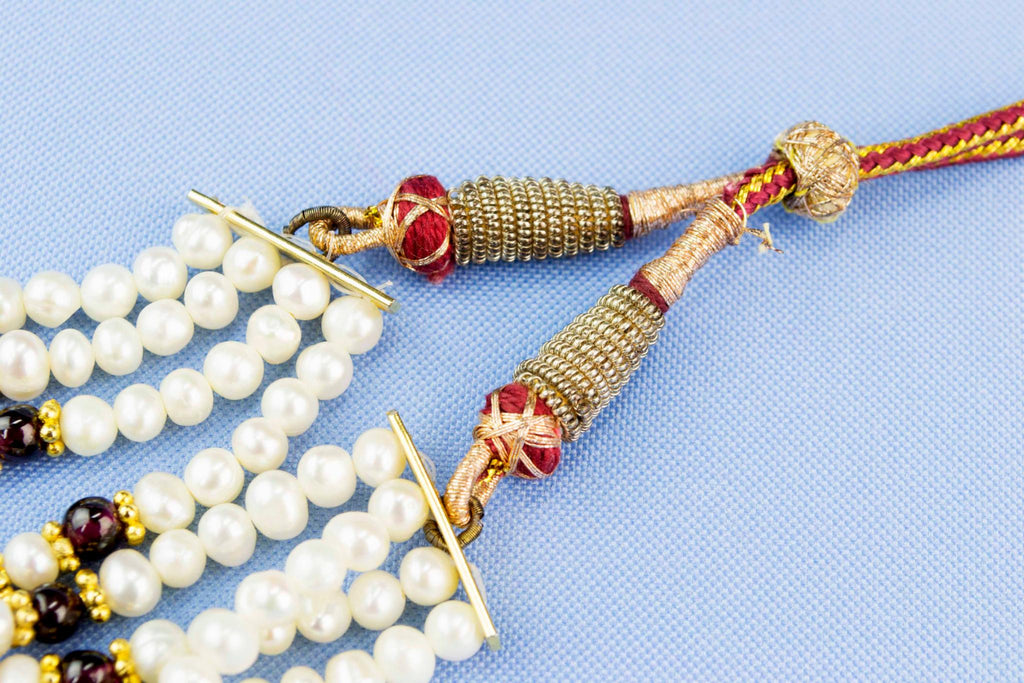 Chocker and Earrings Set with Garnets and Pearls