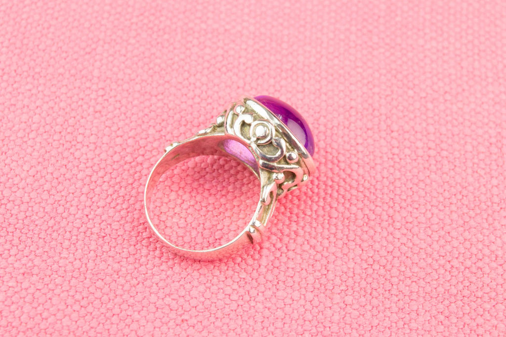 Cabochon Amethyst Ring in Sterling Silver