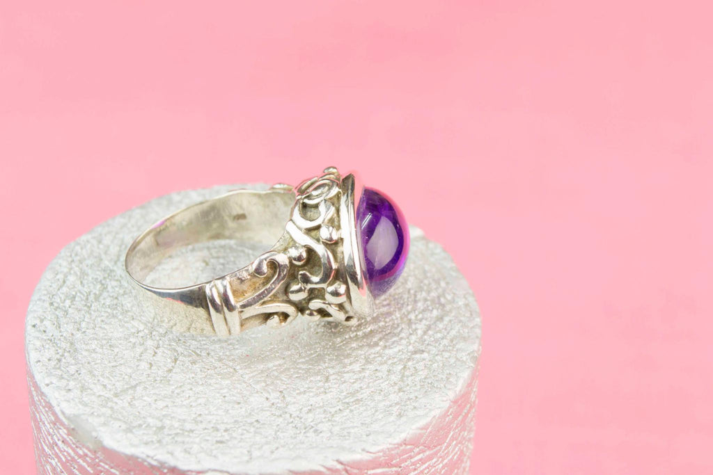 Cabochon Amethyst Ring in Sterling Silver