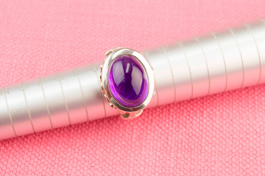 Cabochon Amethyst Ring in Sterling Silver