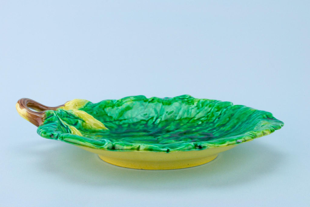Green Majolica Leaf Serving Dish, English Late 19th Century