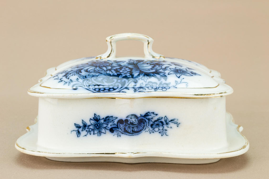 Butter Dish Blue and White Art Nouveau, English 1910s