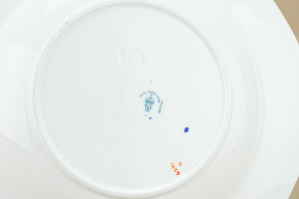 Royal Crown Derby Dinner Bowl, English Early 1900s